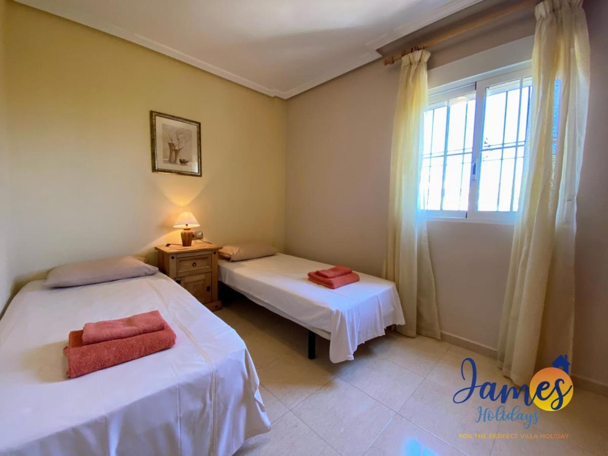 אוריהואלה Playa Golf R5 1St Floor Apartment With Comm Pool P248 מראה חיצוני תמונה