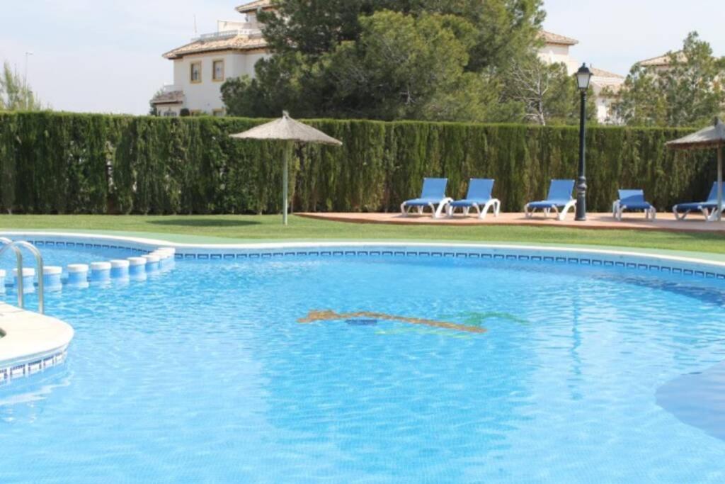אוריהואלה Playa Golf R5 1St Floor Apartment With Comm Pool P248 מראה חיצוני תמונה